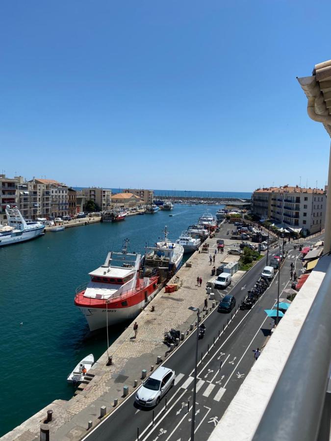 Le Petit Bijou Sete, Quatre Appartements Au Centre Ville, Trois Avec Vue Canal Exterior photo